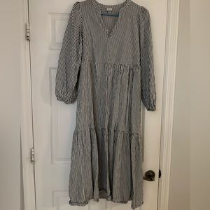 Universal thread medium pin striped dress